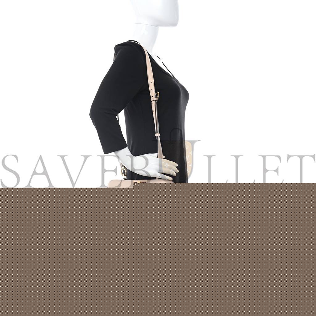 F**di vitello seta shiny nappa plexiglass small peekaboo i see u satchel poudre (27*20*10cm)