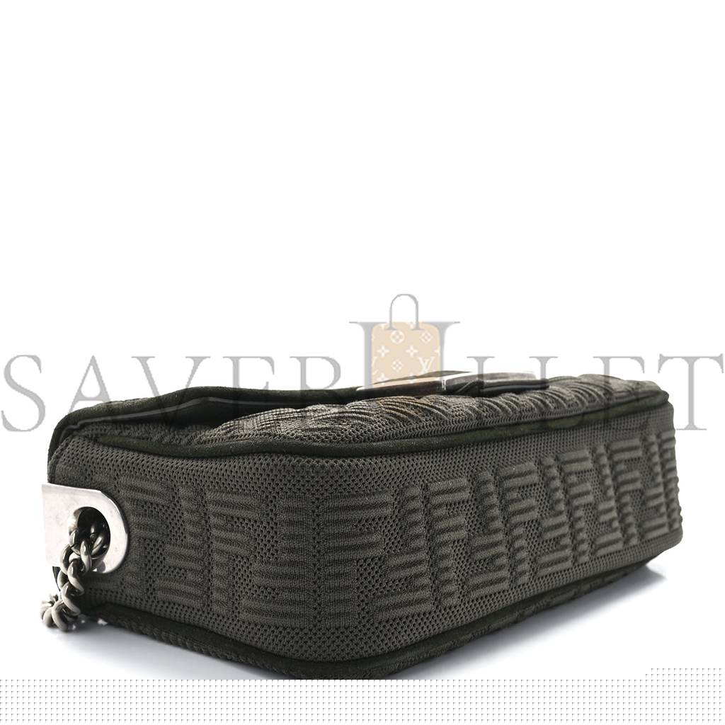 F**di technical fabric ff midi chain baguette oliva (23*13*6cm)