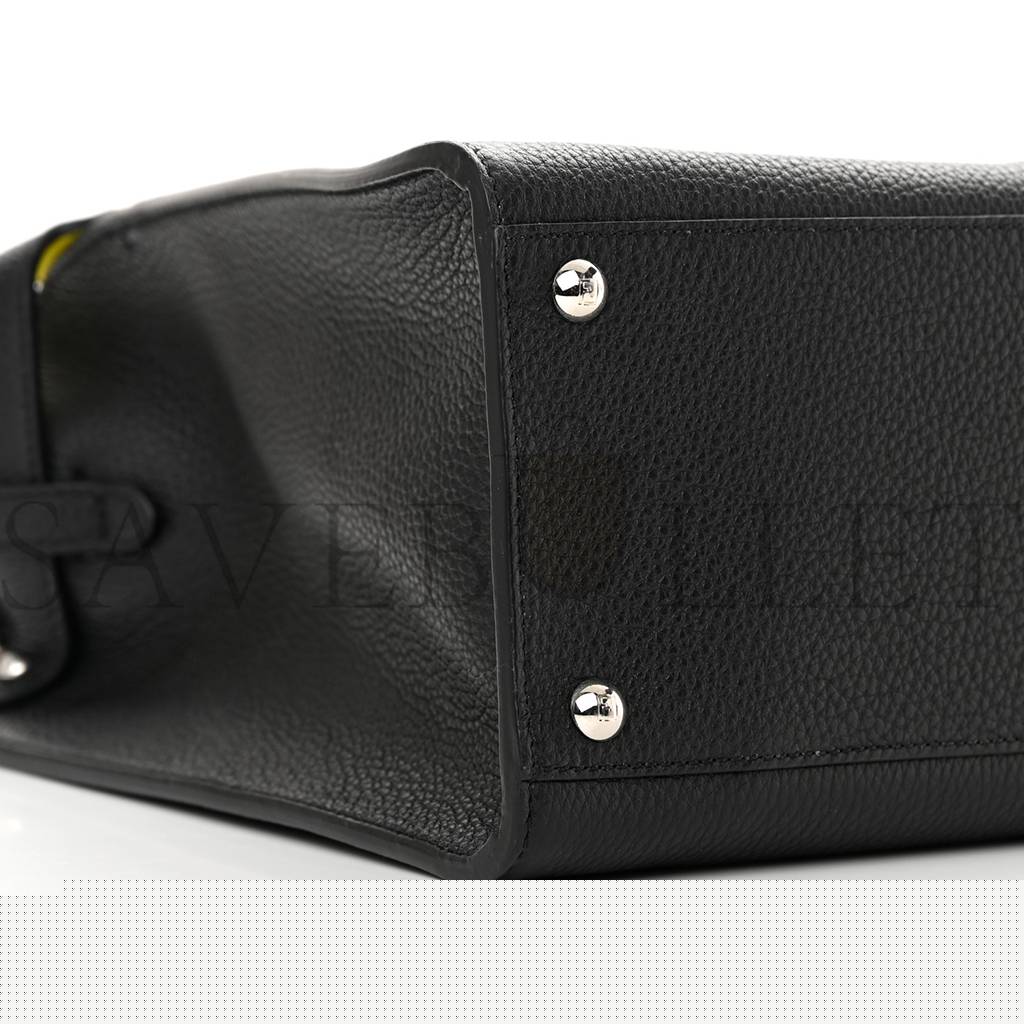 F**di cuoio romano fluo selleria medium peekaboo x-lite black giallo fluo (29*2*13cm)